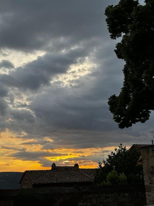 Appartamento Le Campanelle Centro Storico Perugia Exterior foto